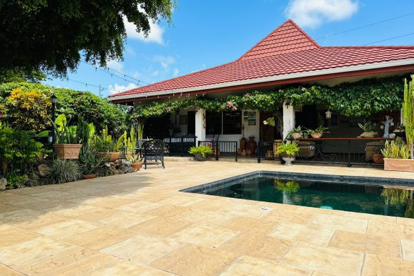 Tuscan Villa Samaan Grove, Tobago